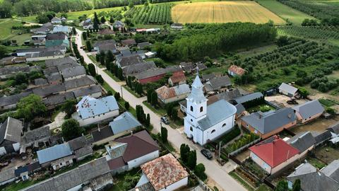 A templom felújítás előtti állapota, részlet