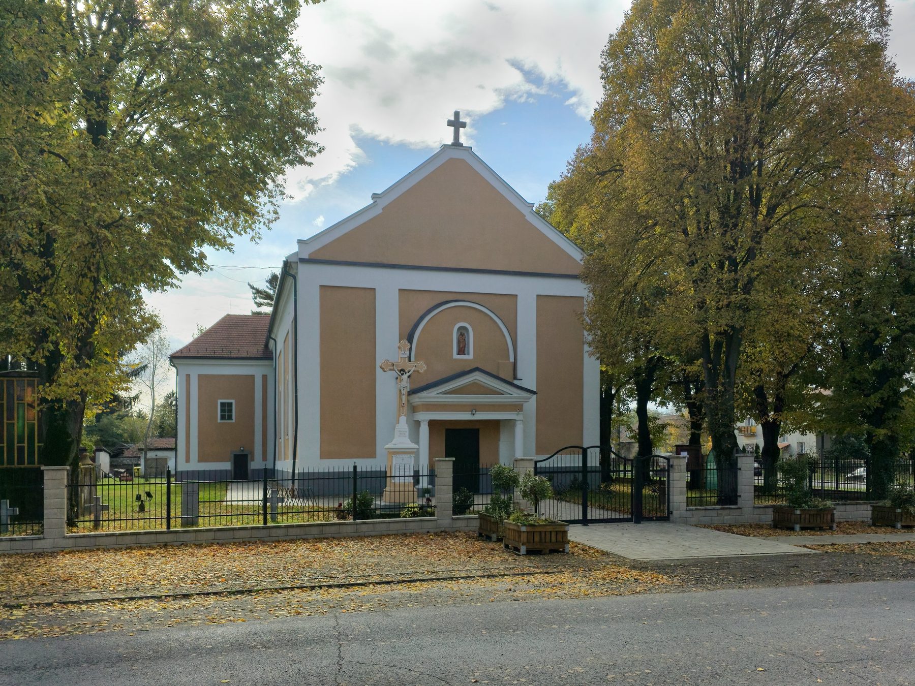 Vencsellői Római Katolikus Templom